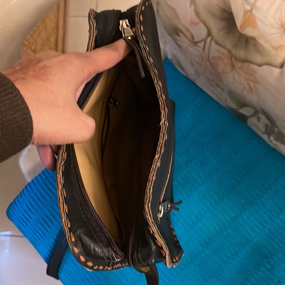 Pure leather sling bag - Picture 5 of 7